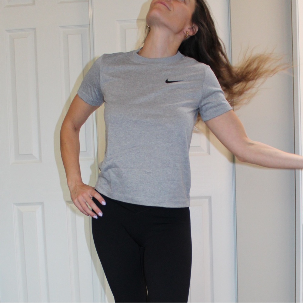 Nike Shirt Size Small